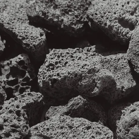 3/4 Black Lava Rock